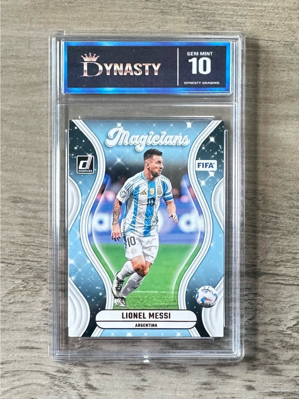 Lionel Messi 2024/25 Panini Magicians #10 Gem Mint 10. Argentina.